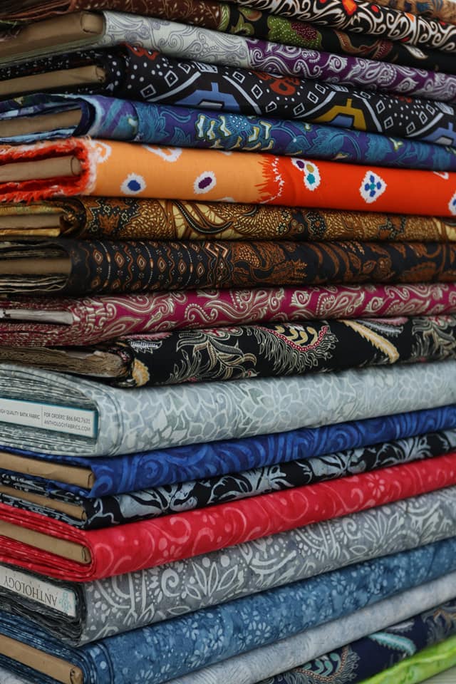 Grosir kain  batik  modern dan tradisional secara lengkap 